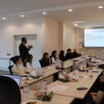 Sığortaçılara fiziki məhdudiyyətli şəxslərlə davranış qaydalarına həsr olunmuş təlim keçilib