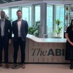 TSB nümayəndə heyəti Britaniya Sığortaçılar Assosiasiyasını ziyarət edib